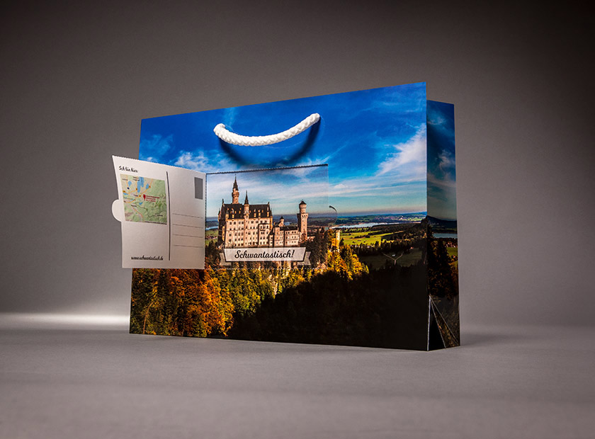 PapierTragetasche bedruckt mit abtrennbarem Coupon Motiv Schloss Neuschwanstein